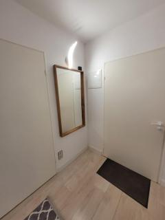 WHITE APARTMENTS free parking self check-inn - Riga - 1