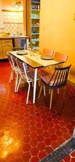 Heart of Vieux Nice Beach & Saleya - 6