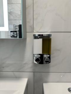 Granada Apartments Holmfield Rd - 2