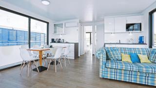Hausboot Geiseltalsee - Floating House - WELL Hausboote - Family & Friends - Braunsbedra - 9