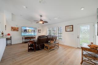 Gulf Access pool home - Villa Island Time - Roelens Vacations - Cape Coral - 4