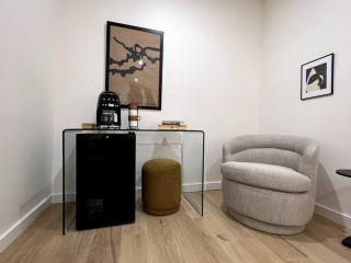 The Phenix Historic DTWN Hotel, King Bed, Room # 311 - Bangor - 7
