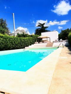 Trulli and Pool - I Cactus - Martina Franca - 3