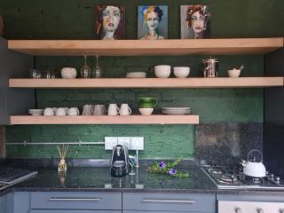Cottage on Salvia - East London - 9