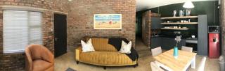 Cottage on Salvia - East London - 6