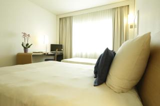 The Sydney Hotel - 8