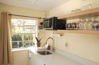 MayLi Place Luxury King Suite Downtown St Augustine - 8