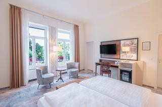 Hotel Villa am Kurpark - Bad Homburg vor der Höhe - 7