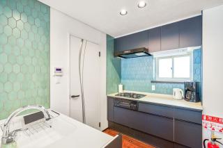 Best Location LUX Home, 2 Blocks to Sbwy, Sleeps 9 - Sapporo - 6
