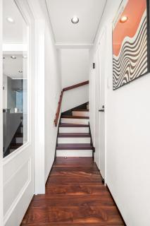 Best Location LUX Home, 2 Blocks to Sbwy, Sleeps 9 - Sapporo - 5
