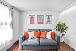 Best Location LUX Home, 2 Blocks to Sbwy, Sleeps 9 - Sapporo - 4