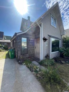 Casa con 3 habitaciones, 3 baños en puerto varas, para 5 personas - Puerto Varas - 1