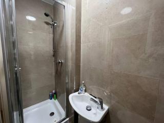 C.London, Zone 1. Double Studio, moments from Oxford St - Londra - 1