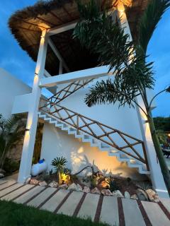 Casa Jubilee king suite main floor - 3