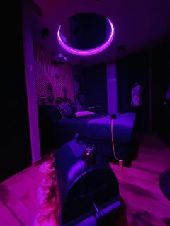 Love And Sex Room - Ferney-Voltaire - 2