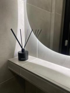 James Dean apartment - next to Nivy Bus station & Mall (Free parking on the weekend) - 3