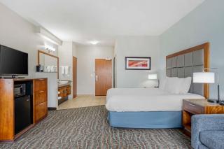 Best Western PLUS Peppertree Inn at Omak - 0
