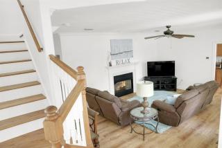 Large Beach House 4 Br 3.5 Ba 130 to Pool - Destin - 1