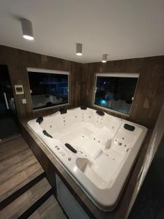 Casa agradável em frente a praia com jacuzzi/spa - Niterói - 0
