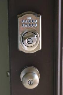 Athens city townhouse, 2 king masters, 2.5 baths. - 2