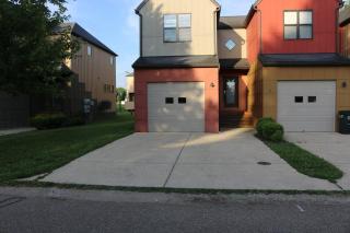 Athens city townhouse, 2 king masters, 2.5 baths. - 0