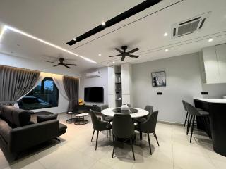 Luxe J Homestay - Taiping - 0