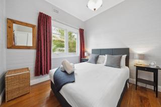 Trefusis Cottage - Blackheath - 2