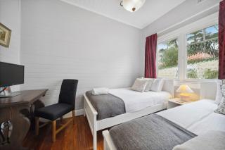 Trefusis Cottage - Blackheath - 1