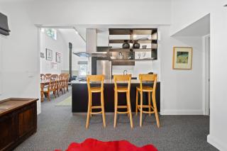 Tukidale Cottage - 3BR Cottage l WiFi l Air-Con l Relaxing Location - 1