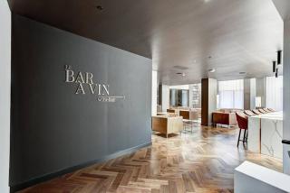 Luxury Downtown Escape Pool & Free Parking - 3