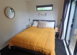 Private Cabin - Waihi - 3