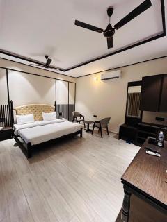 THE PREMIER GIR RESORT - Sasan Gir - 4