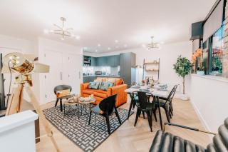 Boutique Grade II Listed Gem, City centre, Fast WiFi, Family/ contractors - Birmingham - 9