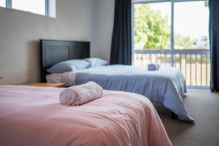 7BR 3BH Beach Escape. 2 min to Browns Bay Beach - Auckland - 6
