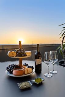 Zi apartments - with Balcony, Bayview, Sauna and Pool - 3