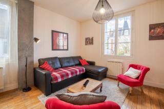 "AU VINCI ROUGE" Downtown - Modern - Bright - Amboise - 7
