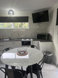 Batemans Bay North Bush Cottages - Benandarah - 2