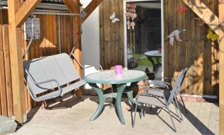 Ferienhaus mitten in der Natur, separater Eingang, Garten - - 7