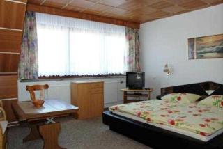 Gästezimmer am Tiefwarensee - Waren - 2