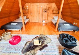 ForrestHouse - Zetea - 7