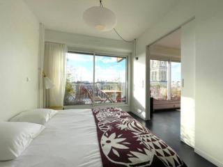 Apt with stunning view of Paris and Eiffel Tower - 2