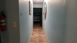 Near Casa Bacardi, 5 beds, Sleeps 10, Beach Town, Unit 1 - Catano - 6