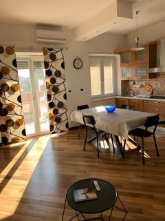Holiday Home: Coli'n Cozy Apartment - Rome - 9