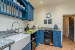 Bracken Cottage - 2