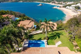 2092 - Villas Carey Villa A - 3