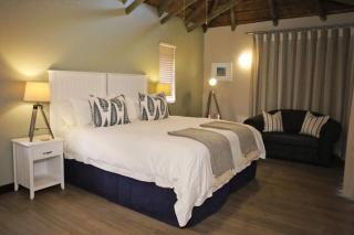 Little Rock Guesthouse - 7