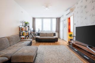 Sunrise Summit Apartment - Budapeste - 0