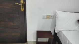 Laxsume Guest House Nilaveli - 4