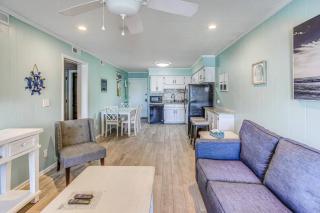 First Floor with Ground Floor Access - Steps to the Beach! - Myrtle Beach - 5