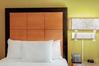 La Quinta Inn by Wyndham Orlando Airport West - Orlando - 3